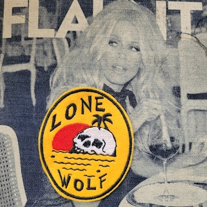 Insignia bordada poco común de "Lobo Solitario"