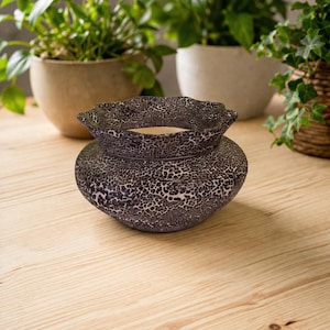 Self Watering Planter, African Violet Pot, Handmade Ceramic, Black White Textured, Plant Lover Gift, Indoor Pot, Herb, Houseplant