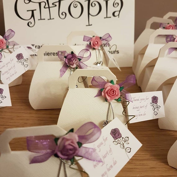 WEDDING FREE PLAIN // PERSONALISED GIFT TAGS FAVOUR BOX SAMPLE CHRISTENING