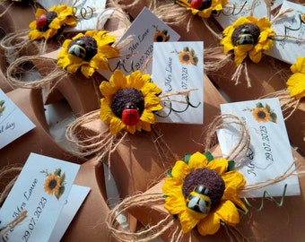 Party favours, wedding favours, teacher gifts, teacher favour, student gifts, student favours, guest gift, table decorations, sunflowers