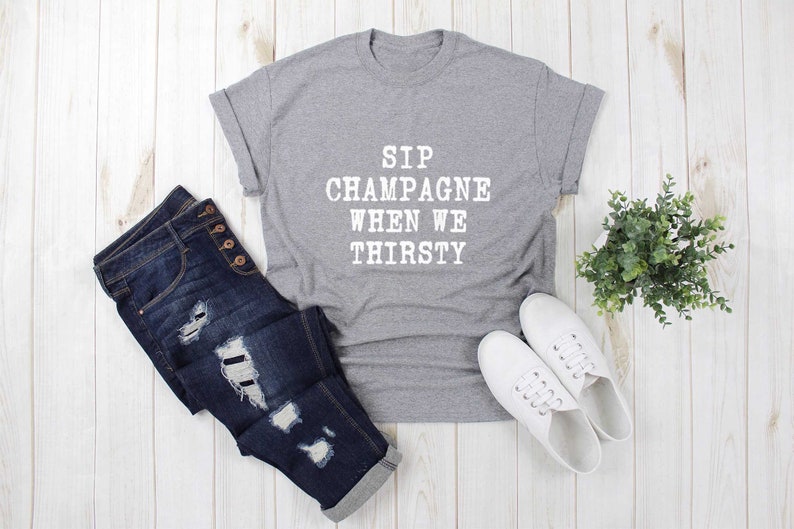 Lustige Trinken Shirts Sprüche Alkohol Shirt Geschenk Champagner T Shirt Party Shirts Cool Grafik Tees Herren Damen T Shirts Oberteile Lustige Trinken Shirts Sprüche Alkohol Shirt Geschenk Champagner T Shirt Party Shirts Cool Grafik Tees Herren Damen T Shirts Oberteile