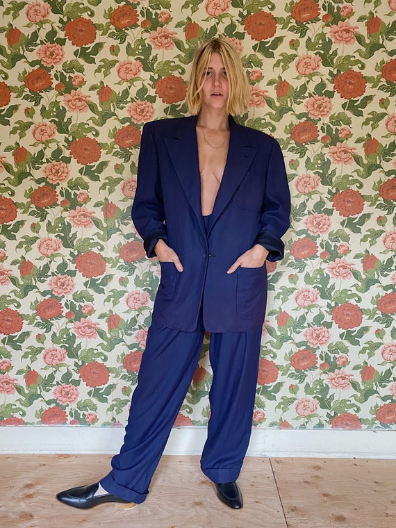 Beautiful 40’s/50’s Custom Tailored Navy Blue Gaba