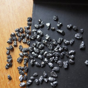 ON SALE 2mm To 3mm Black Diamond Chips, Uncut Diamond, Rough Diamond, Raw Diamond Chips, Raw Uncut Diamond,1 Carat