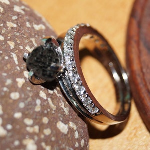 Rohdiamant Ring, Schwarzer Diamant Ring, Schwarzer Uncut Diamant Ring, Verlobungsring, Rohstein, Schwarzer Rohdiamant Ring, natürlicher Diamant Ring