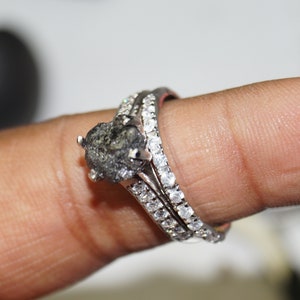 2.20cts Rohdiamant Ring, Schwarzer Diamant Ring, Versprechensring, Diamant Verlobungsring Band set, Rohdiamant Ring, natürlicher Diamant Ring
