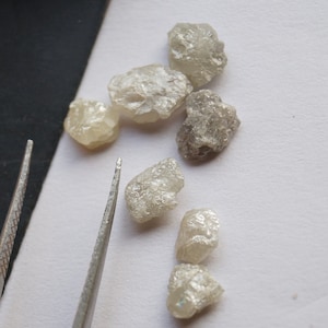 ON SALE 50% 1 Piece White Raw Diamonds, Flat Rough Diamonds, Uncut Diamonds 7-8mm Each Approx