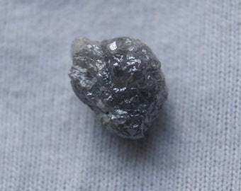 3.47 cts White Grey Raw Diamond, White Grey Rough Diamond, Uncut Diamond, Loose Diamond, Conflict Free, Natural diamond, Raw Diamond Ring