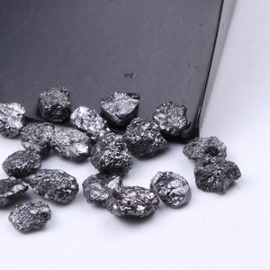 Details about   4-4.5mm Button Shaped Raw Diamonds Black Conflict Free Rough Uncut Diamond 