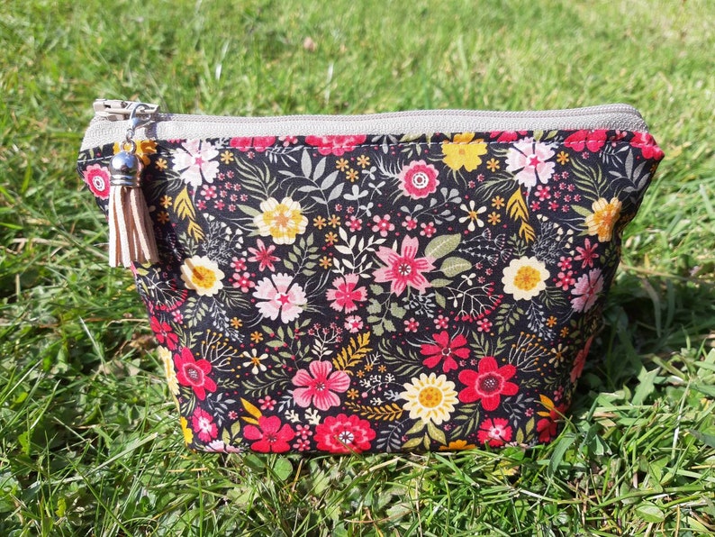 Black and Pink Floral Essential Oil Pouch