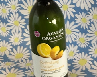 AVALON ORGANICS Refreshing Lemon Hand & Body Lotion 12 oz