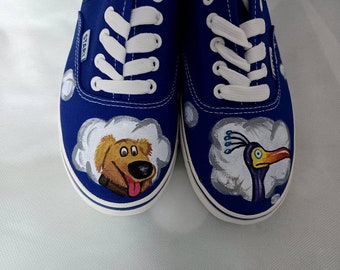 Malowane ręcznie spersonalizowane buty Disneya