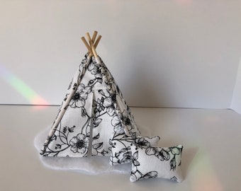 Miniature Dollhouse Teepee (5.5 inch black and white floral)