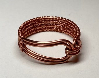 Copper ring. Wire wrapping ring with thick band. Wrapped ring. Old, antique copper ring. Brown/black patina ring. Boho, handmade ring.