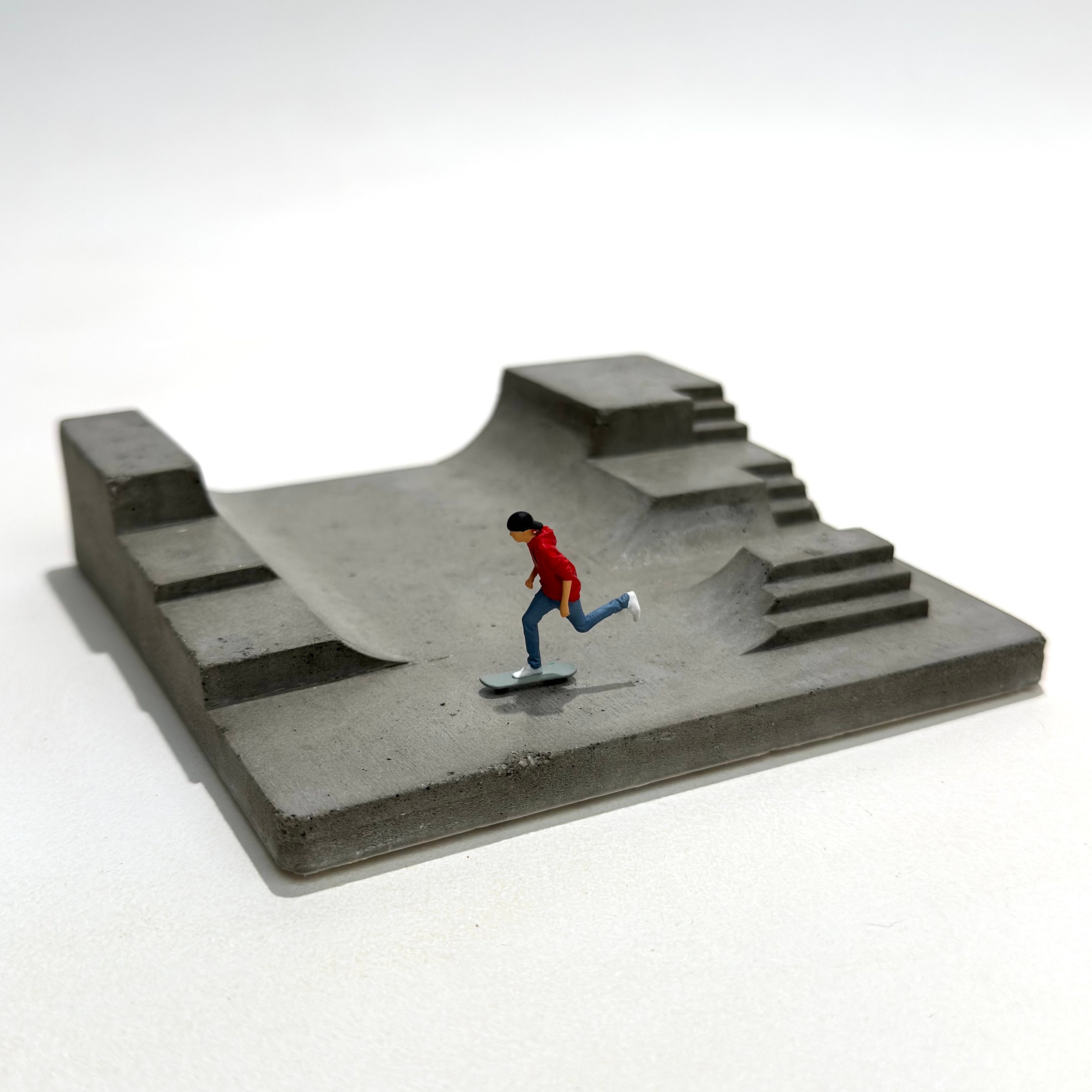 Mini Figurine Skateboarder EXCEART – 2 Cm, Résine, Déco Pour Maquette Et Paysage Miniature