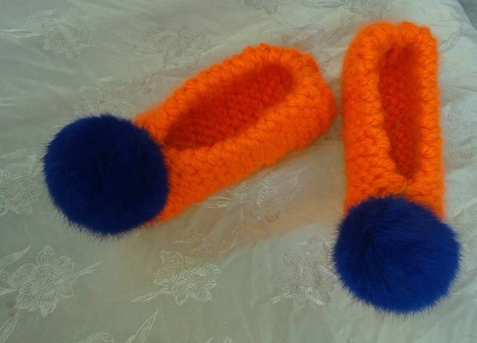 women's slippers, bridal slippers, non slip, wedding ballet flats, home shoes, fur pom pom, furry white chunky,women pom pom