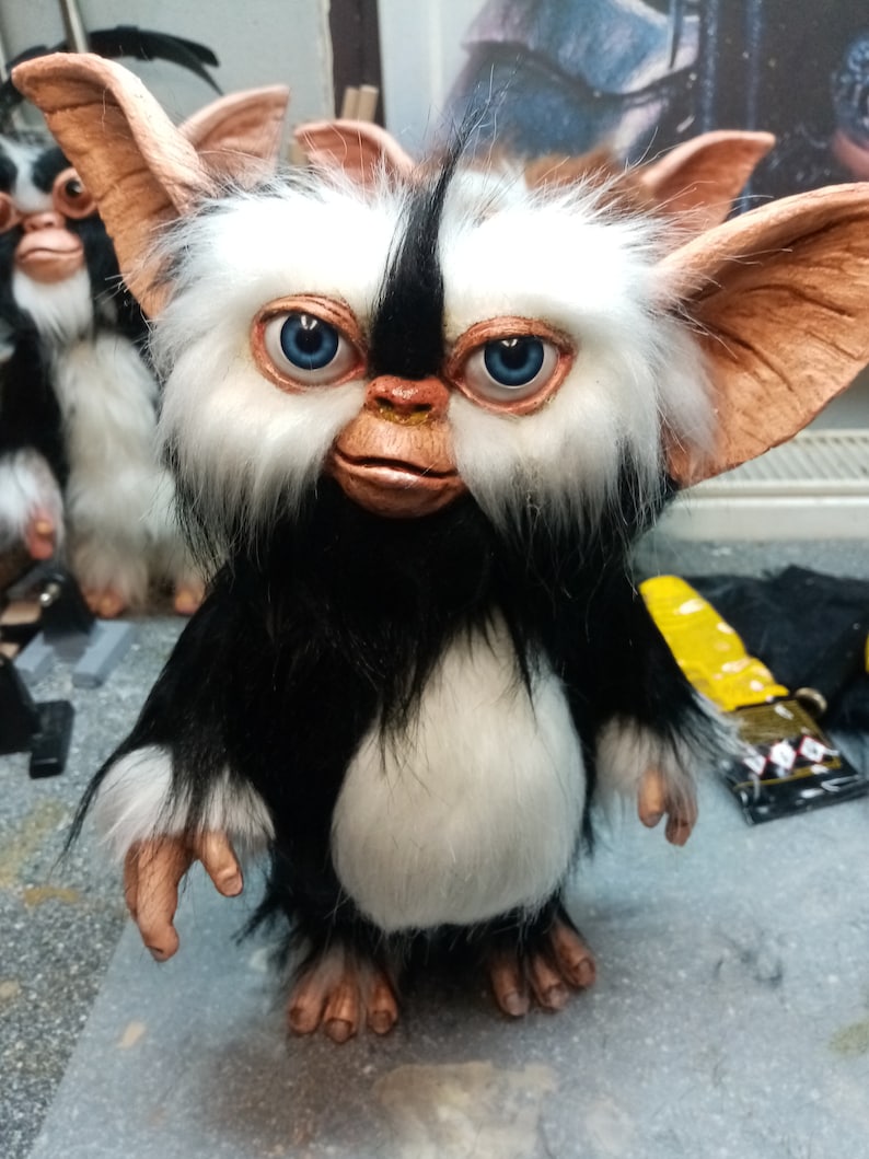 Gremlins 1:1 Lifesize Mogwai Puppet Prop Display Collectible custom Horror stop motion Movie Pro Movie Gremlins the Doll summer discount image 2