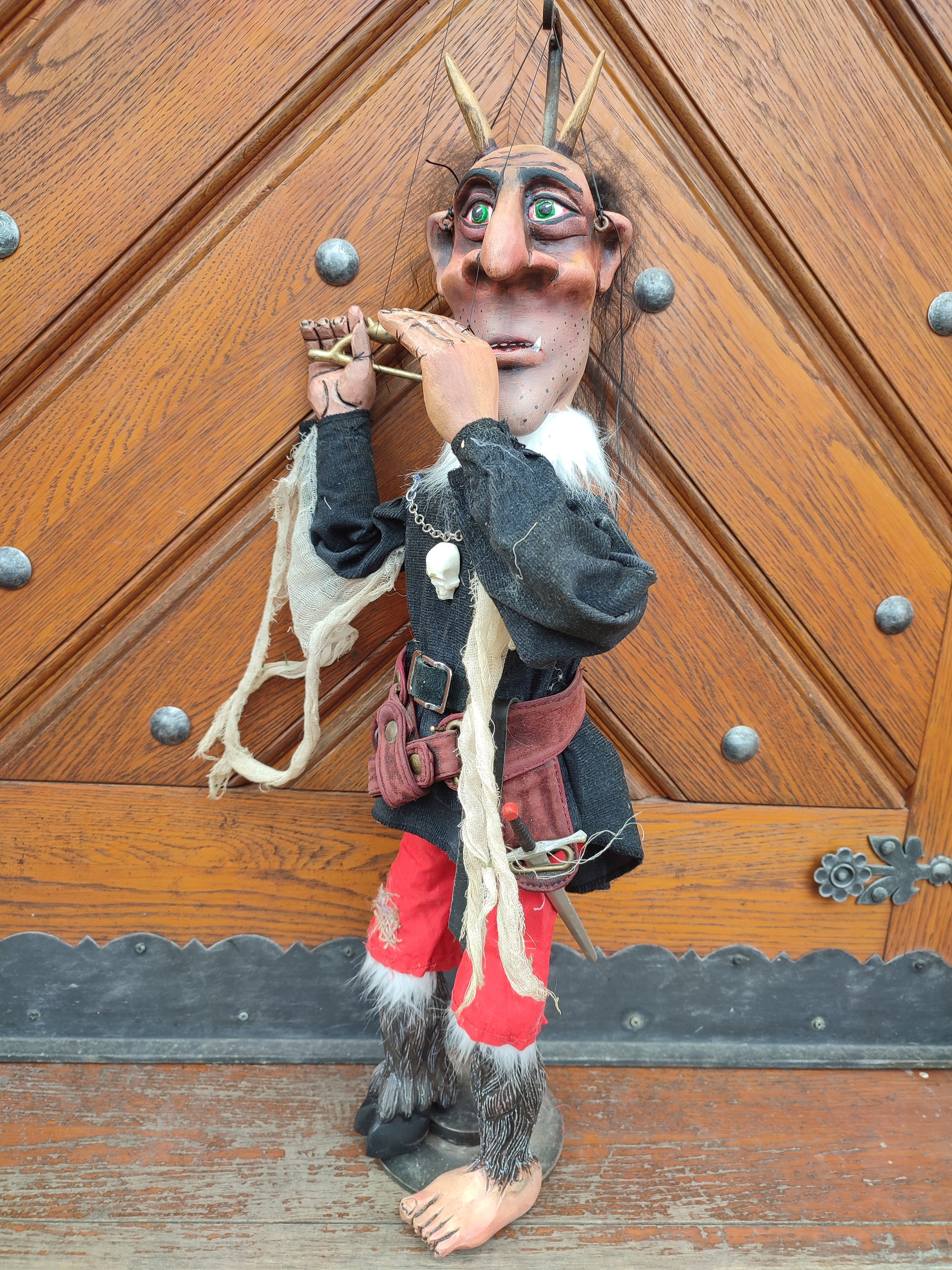 ANCIENNE MARIONNETTE LA SORCIERE papier mache 1 hand puppets