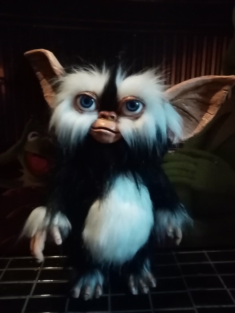 Gremlins 1:1 Lifesize Mogwai Puppet Prop Display Collectible custom Horror stop motion Movie Pro Movie Gremlins the Doll summer discount image 7