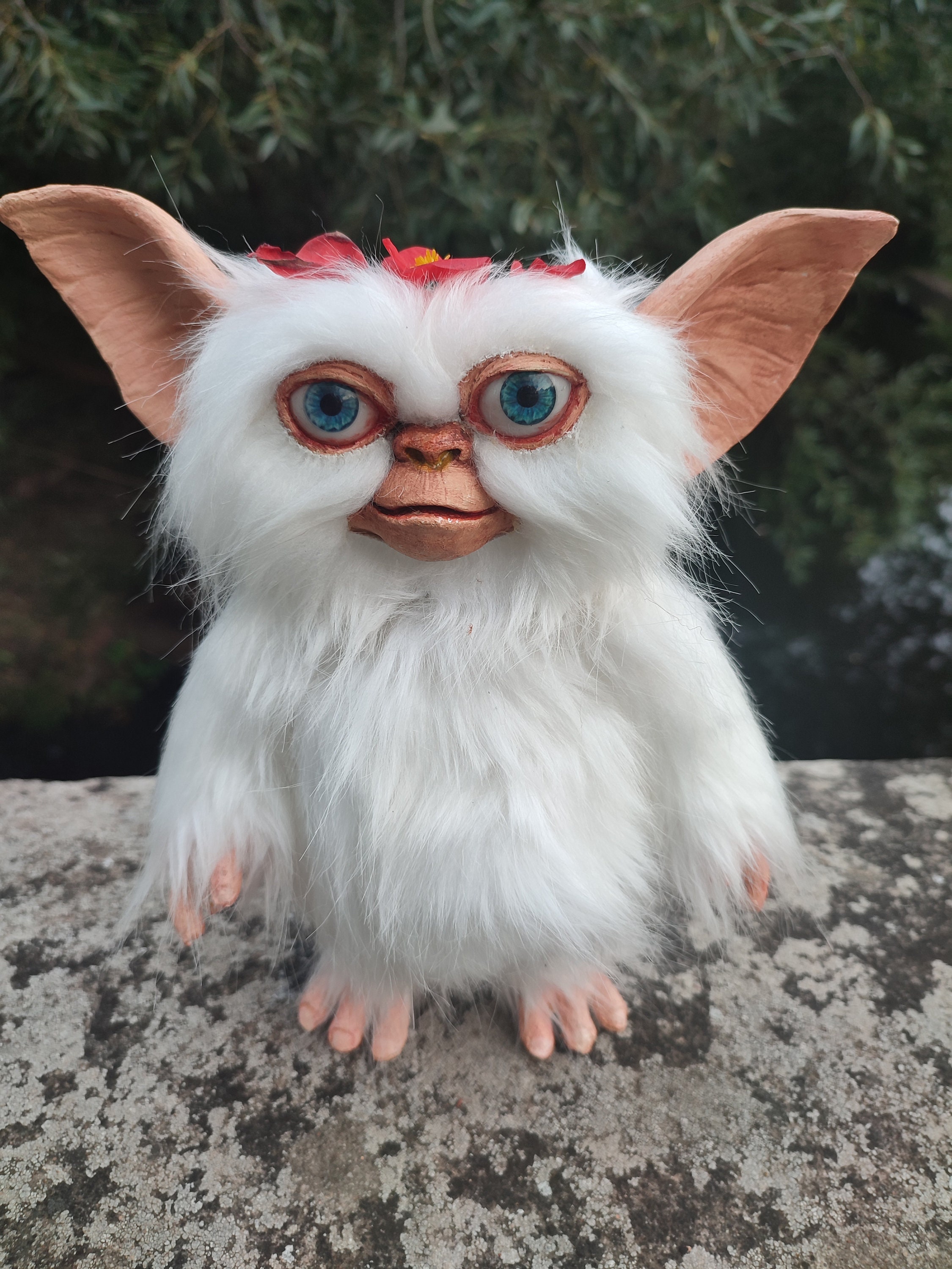 Gremlins Gizmo Puppet, Lifesize Mogwai Prop Replica - Etsy