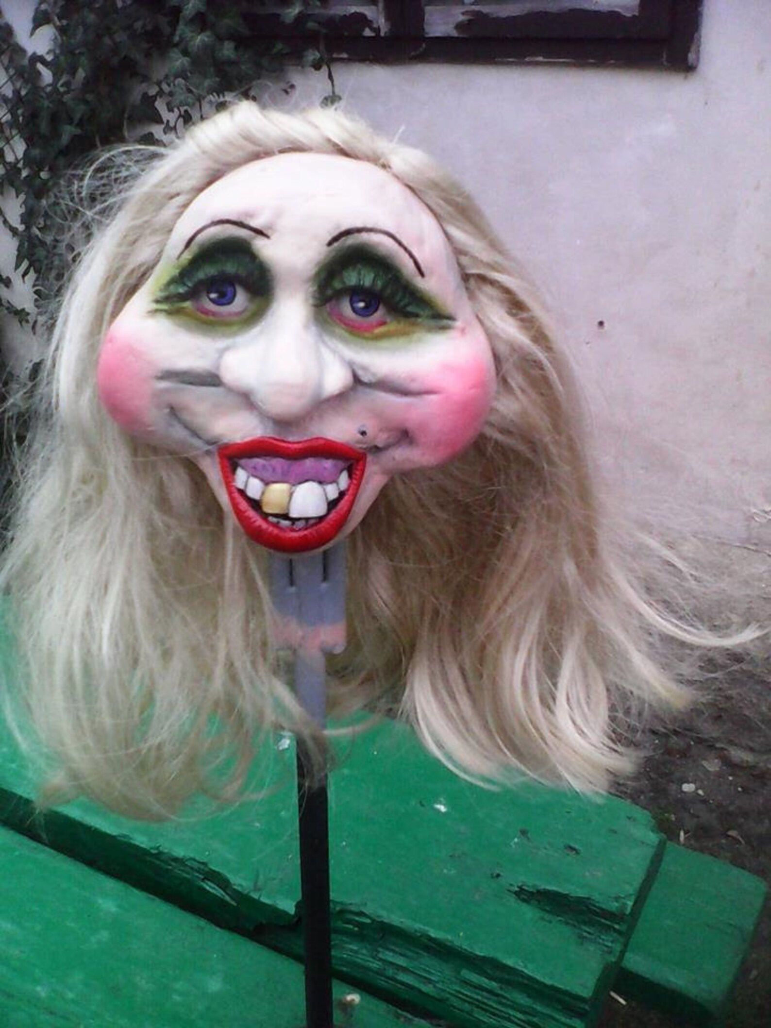 Marionnette Professionnelle Style Muppet Pour Ventriloque Ou Marionnettiste – Fabriquée En France