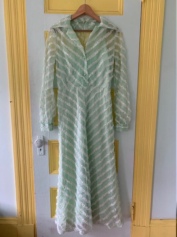 Gorgeous Lace-Trimmed Mint Green Maxi!