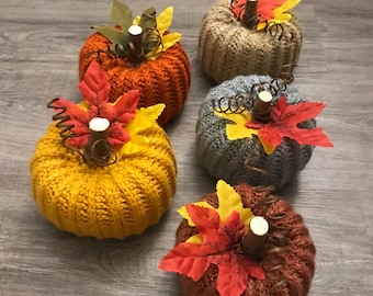 Rustic fall pumpkin, farmhouse decoration, cozy Thanksgiving decor, autumn deco, cute harvest deco, halloween decoration, crochet pumpkin