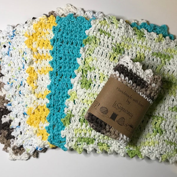 Cotton Farmhouse style crochet washcloth / handmade dishcloth / teacher gift / potholder / stocking stuffer / housewarming present