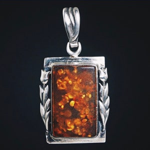 Stunning Large Vintage Amber Sterling Silver Pendant