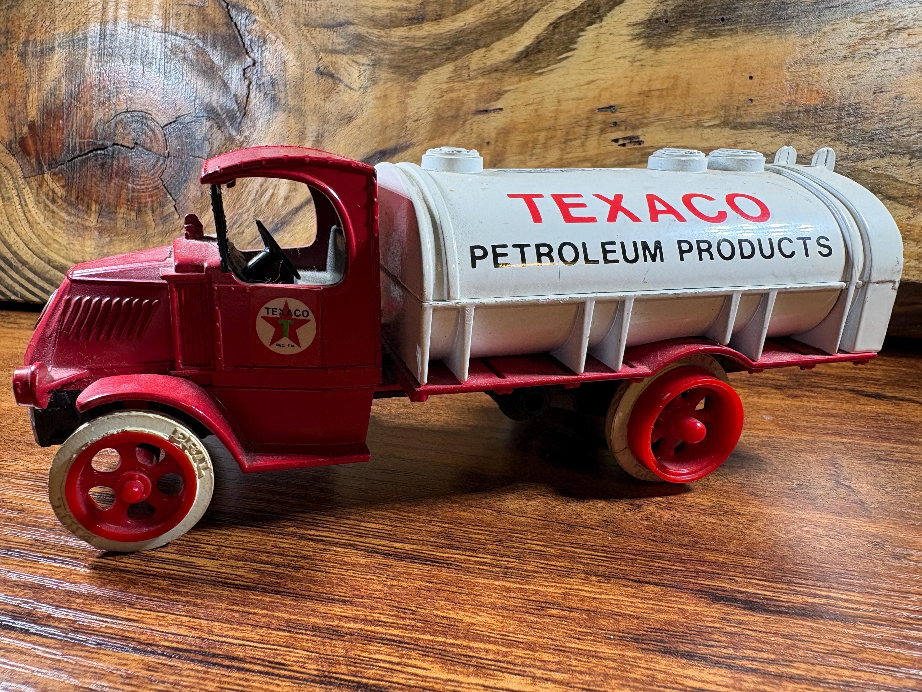 Texaco Truck Bank - Etsy display picture 1