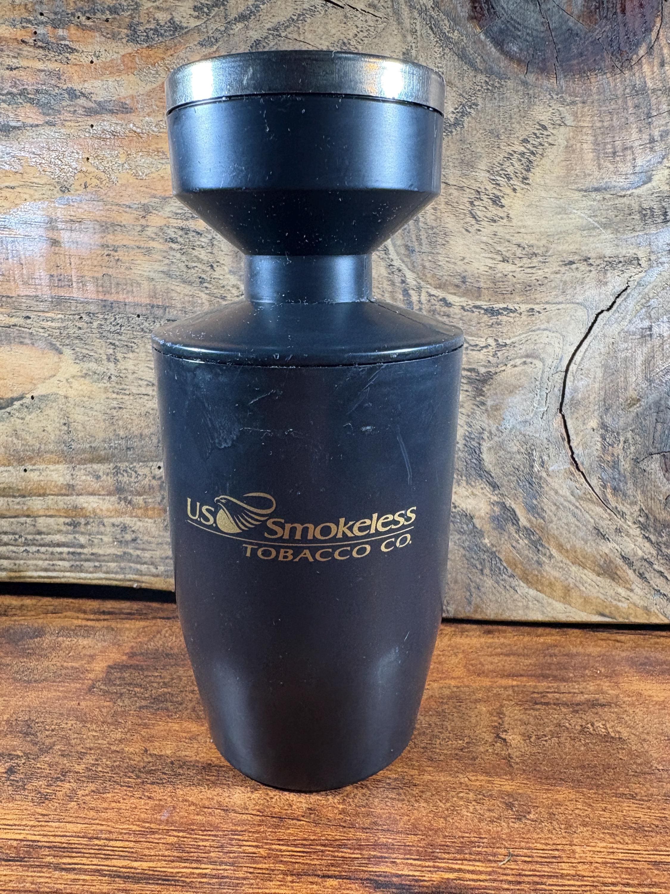 us smokeless tobacco co Vintage US Smokeless Tobacco Company Small Spittoon