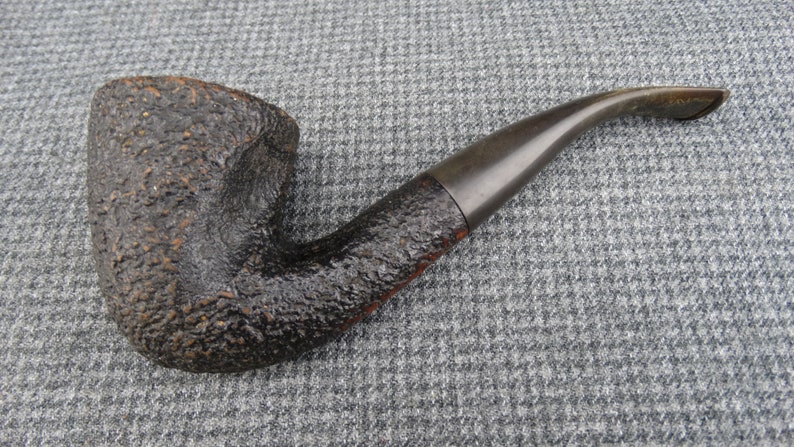 A Estate Briar Tobacco Pipe Marked Calaman