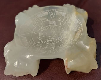 Onyx Sculpture - Engraved Onyx Piece of Art - Hand Made Onyx Ashtray