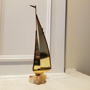 Curtis Jere - Sculpture Art In Metal - Vintage Brass Sailboat Sculpture 14 Inches High - Onyx Base - Signed By The Artist