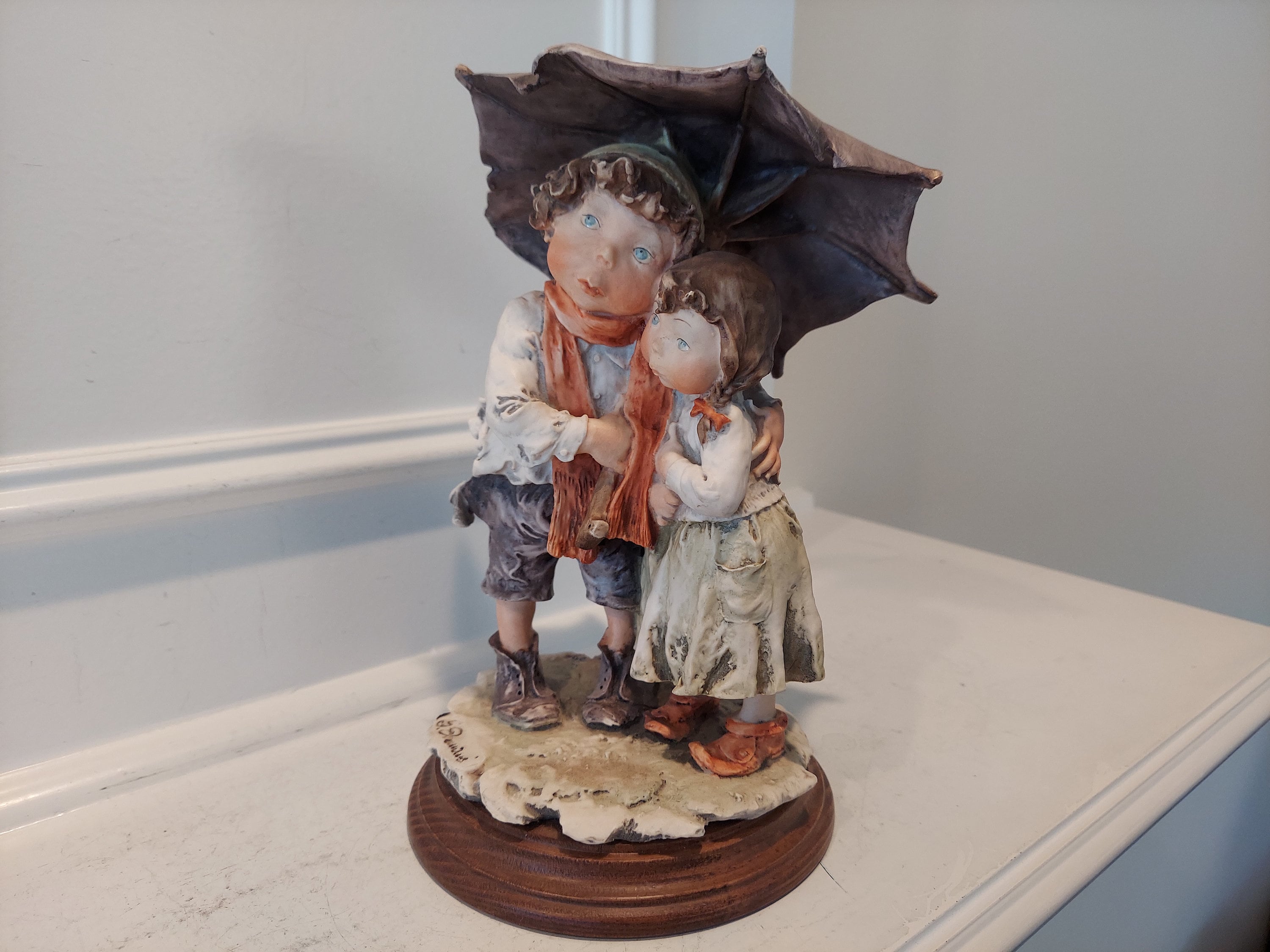 Capodimonte Porcelain Statue - Marked and Signed Giuseppe Armani