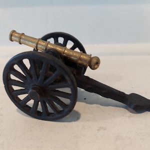 Brass And Cast Iron Cannon - Moving Wheels - Adjustable Mini Cannon - Collectible Cannon Replica