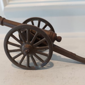 Cast Iron Cannon - Moving Wheels - Adjustable Mini Cannon - Collectible Cannon Replica