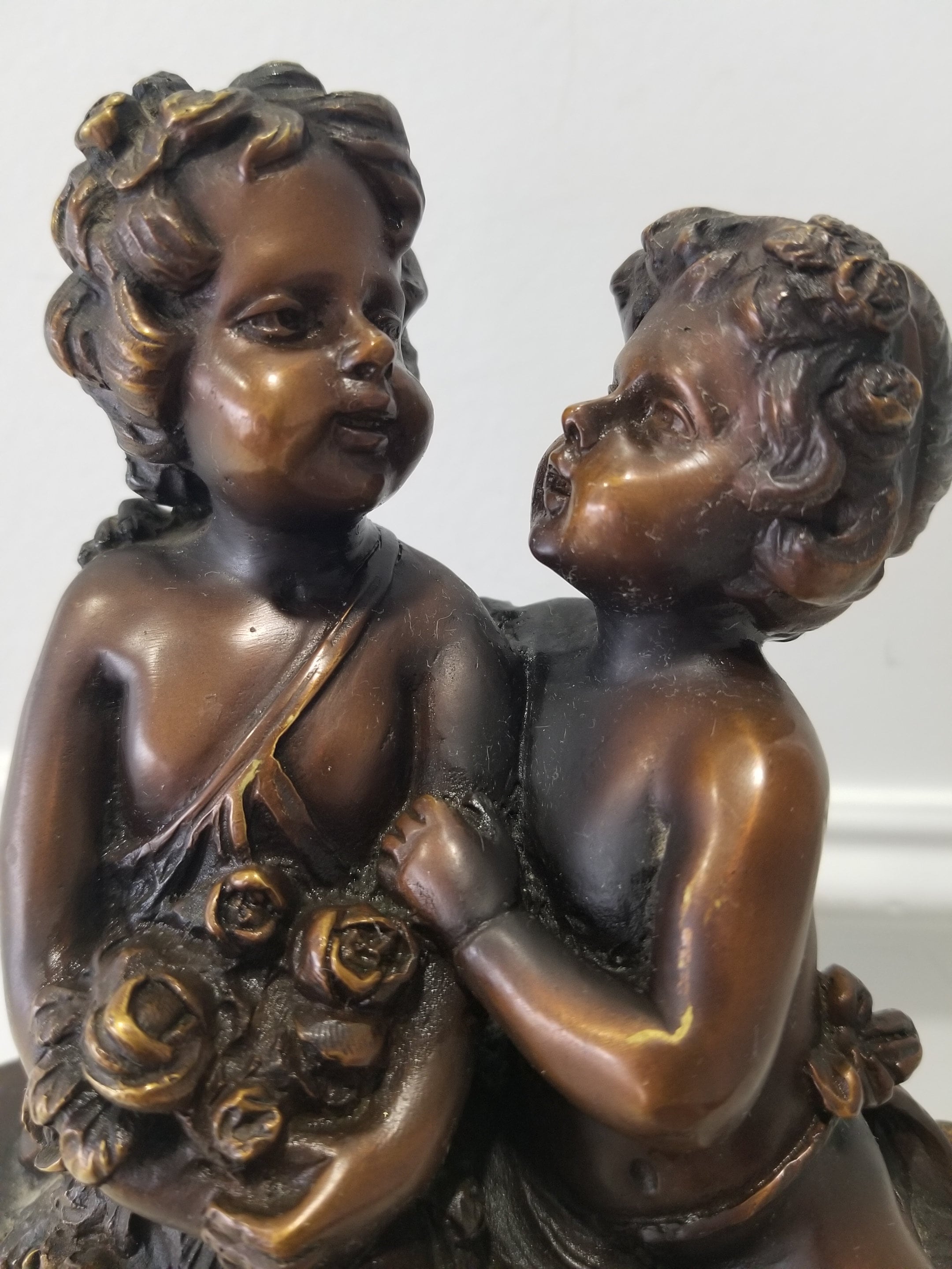 フランス　アールヌーヴォー　刻入　オーギュスト・モロー「椅子に座る子供」ブロンズ フランス アールヌーヴォー 刻入 オーギュスト・モロー「椅子に座る