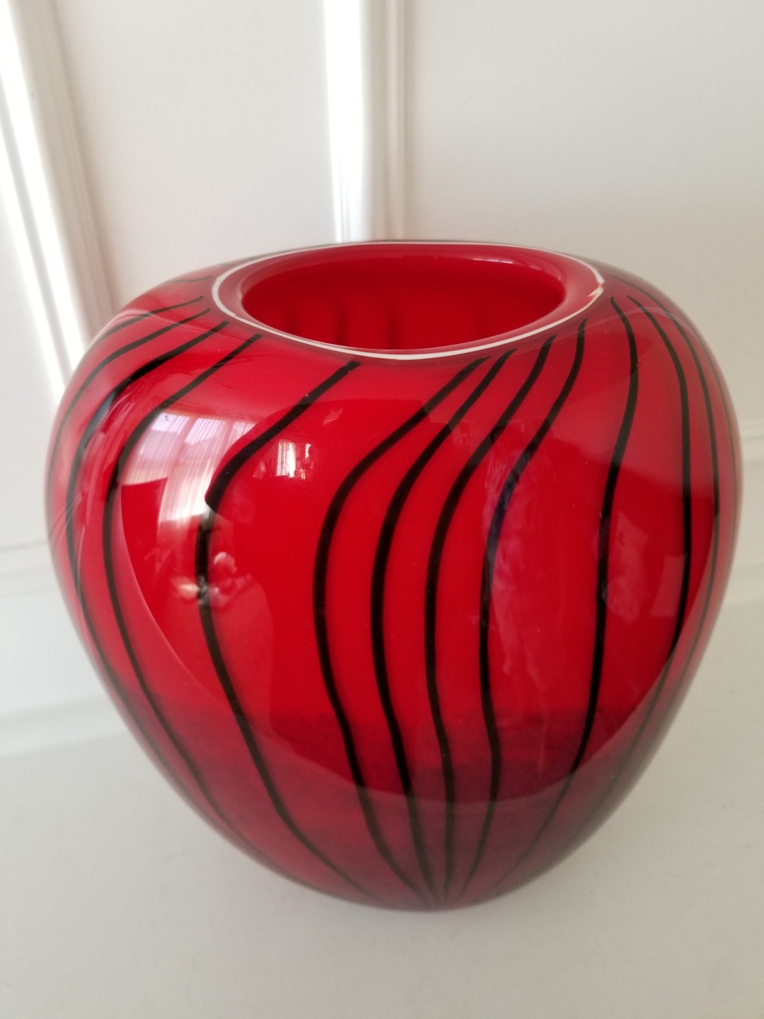Art Glass Vase Beautiful Red With Black Inserts Glass Vase Very Heavy