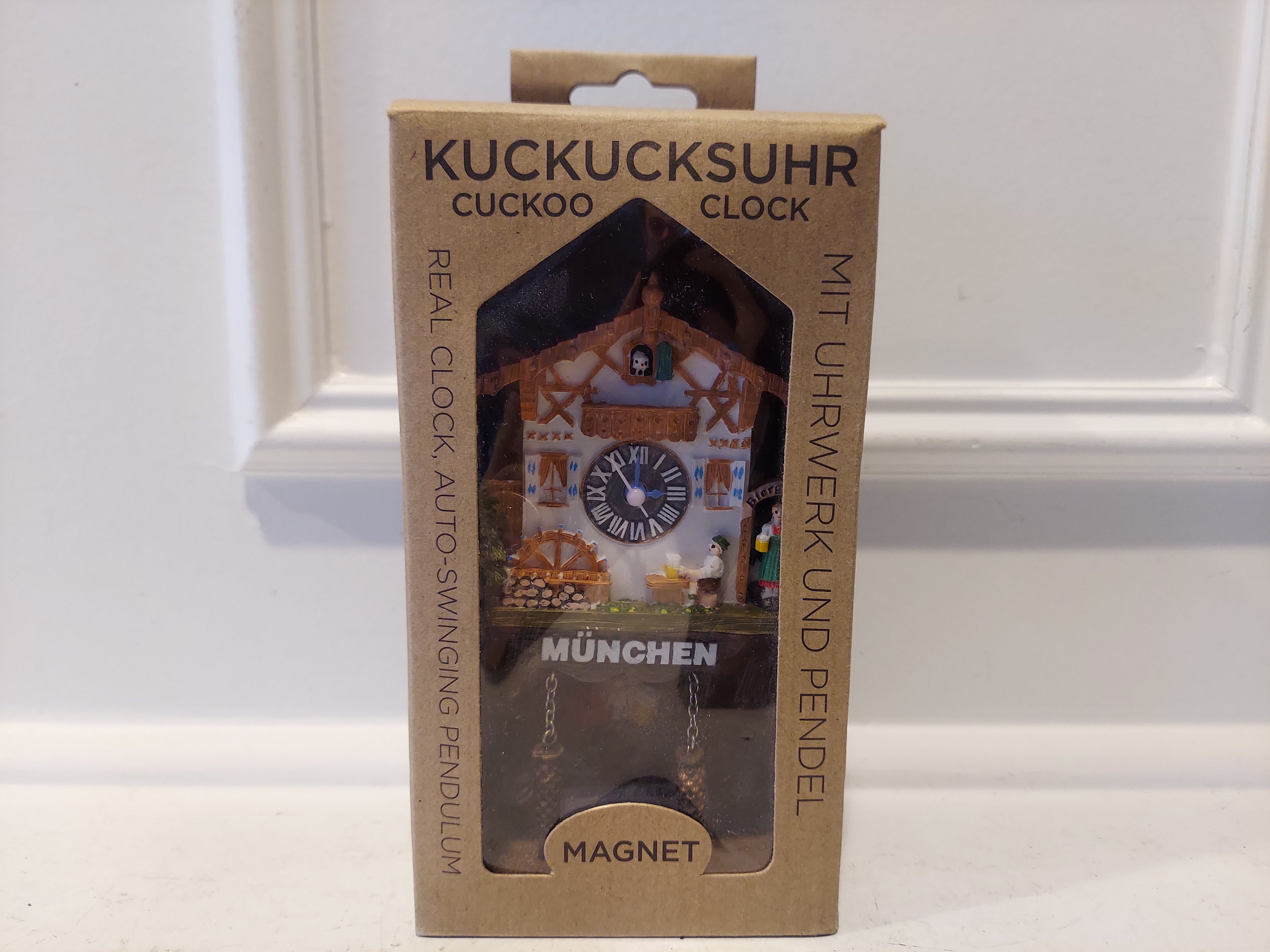 Mini German Battery Cuckoo Clock Real Clock Auto Swinging Pendulum Made in  Germany 