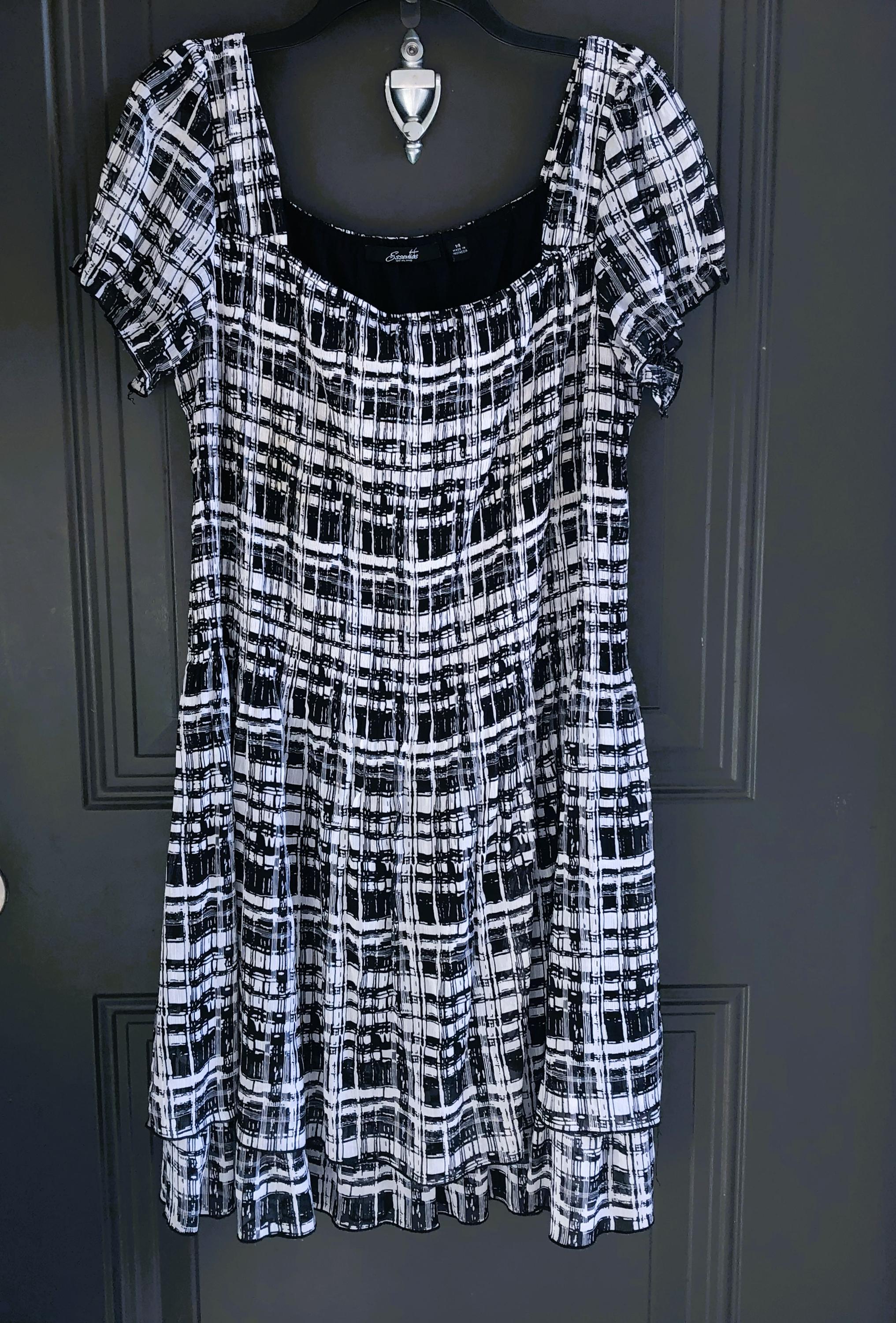 black and white plaid dress h&m Sherri Hill Fitted Lace Corset Prom Dress 57921 main image 0