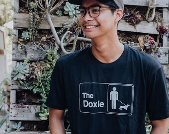 THE OFFICE DOXIE Unisex T Shirt in Black