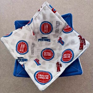 Detroit Pistons Bowl buddy set