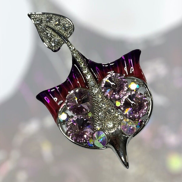Vintage Silver Tone Purple Enamel Stingray Brooch