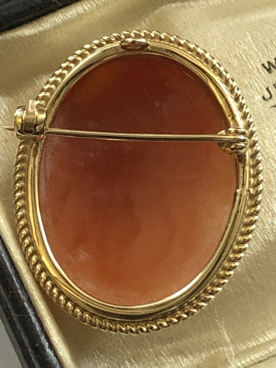 Vintage 9ct Gold Shell Carved Cameo Brooch - image 7