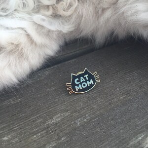 Cat Mom Enamel Pin Free Shipping no minimum image 3