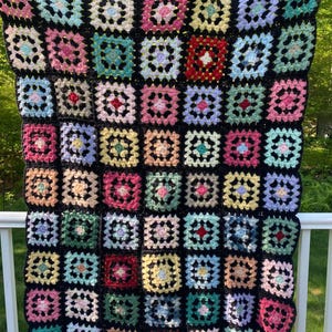 Vintage Granny Square Crochet Blanket Throw | Multicolor Handmade Afghan | Cottagecore Decor | Retro Patchwork Crochet | 59x48 | 7x7 squares