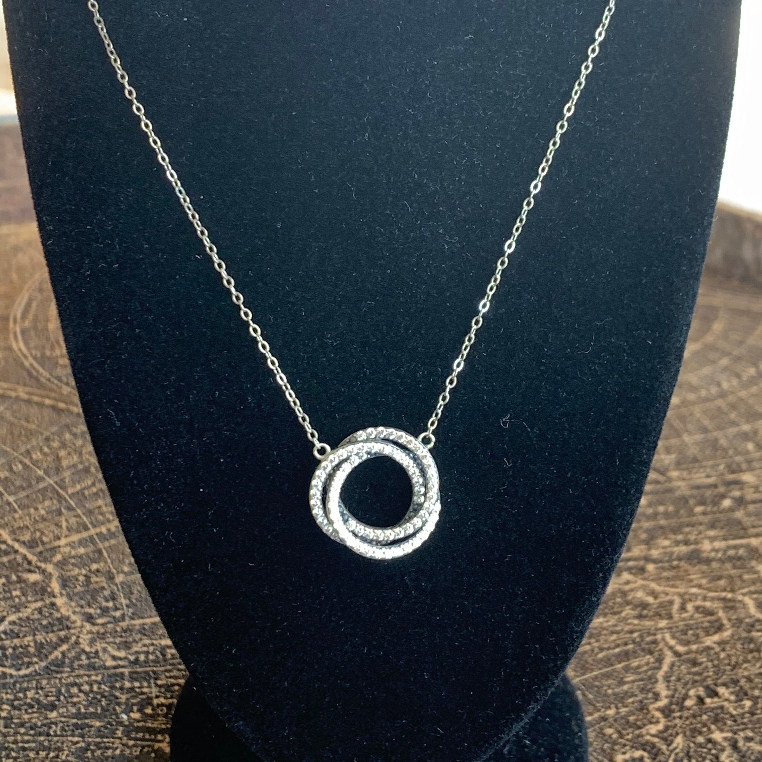 Pandora silver circle necklace Clearance