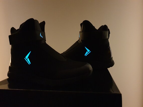 nike air mag black