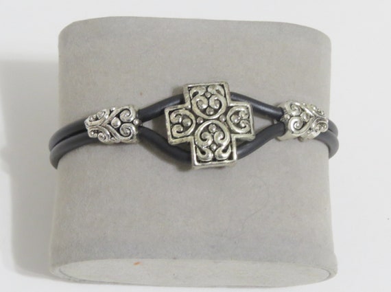 Cross leather bracelet, Unisex bracelet - image 3