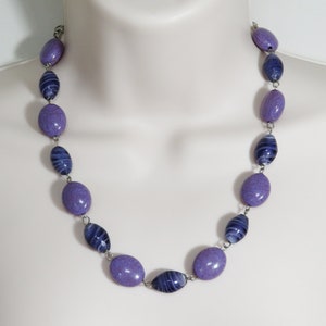 Collier chaîne en verre violet, collier de perles de verre